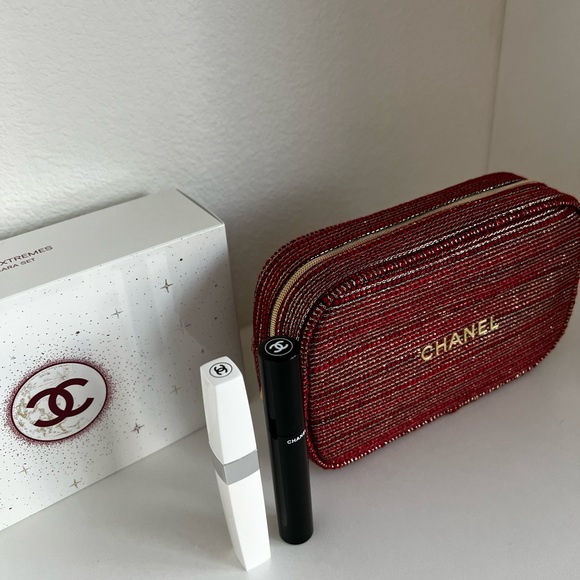Chanel Holiday Gift Set 2022 Go To Extremes - Picture 6 of 12